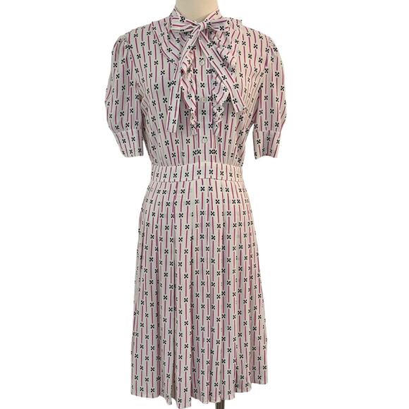 Prada Short-Sleeve Pleated Dress Knee-Length White Pink Striped Print 40 (US 4) - Picture 1 of 16